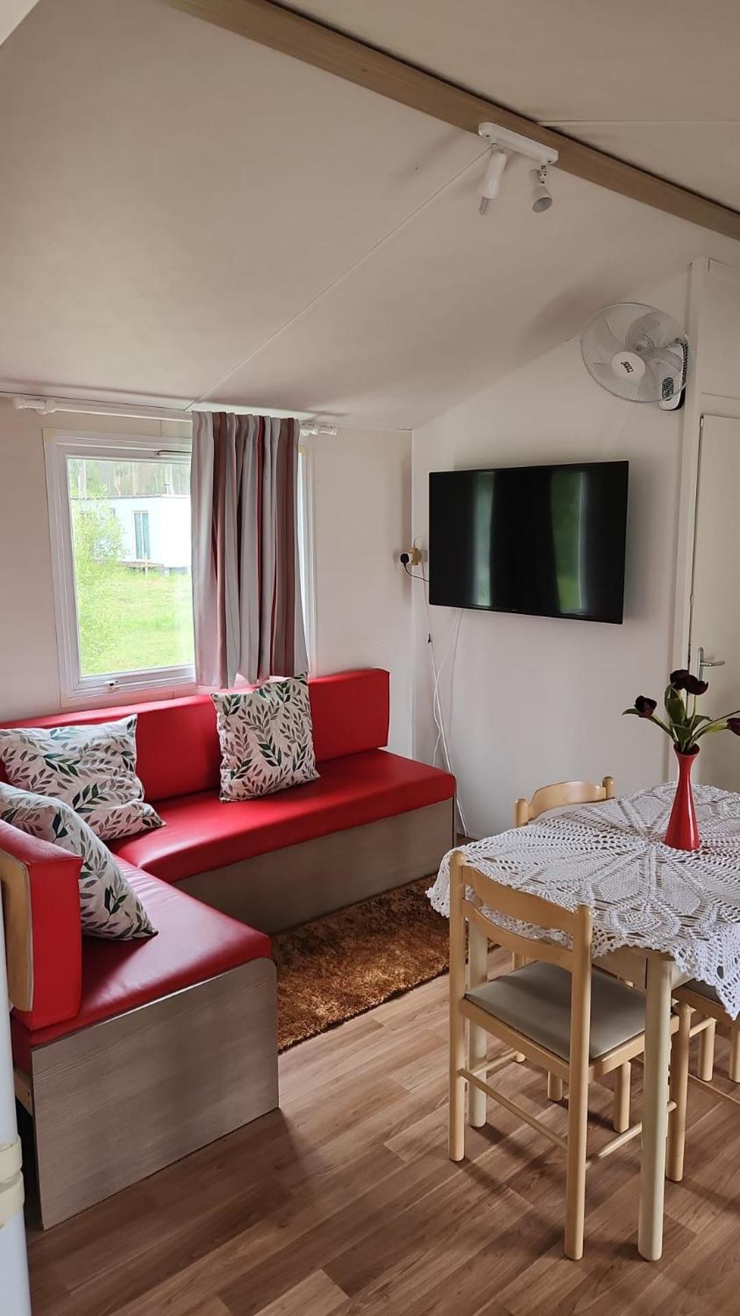 Bungalow Jardim Bonito 11Zz 帕塔亚什 外观 照片